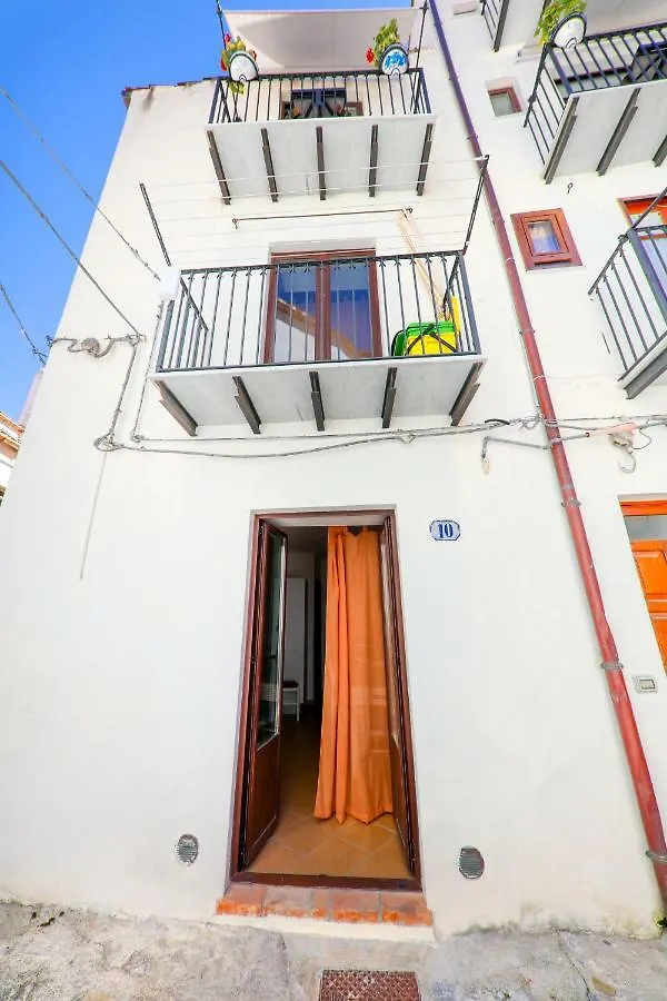 Casa Marta Apartment Cefalu